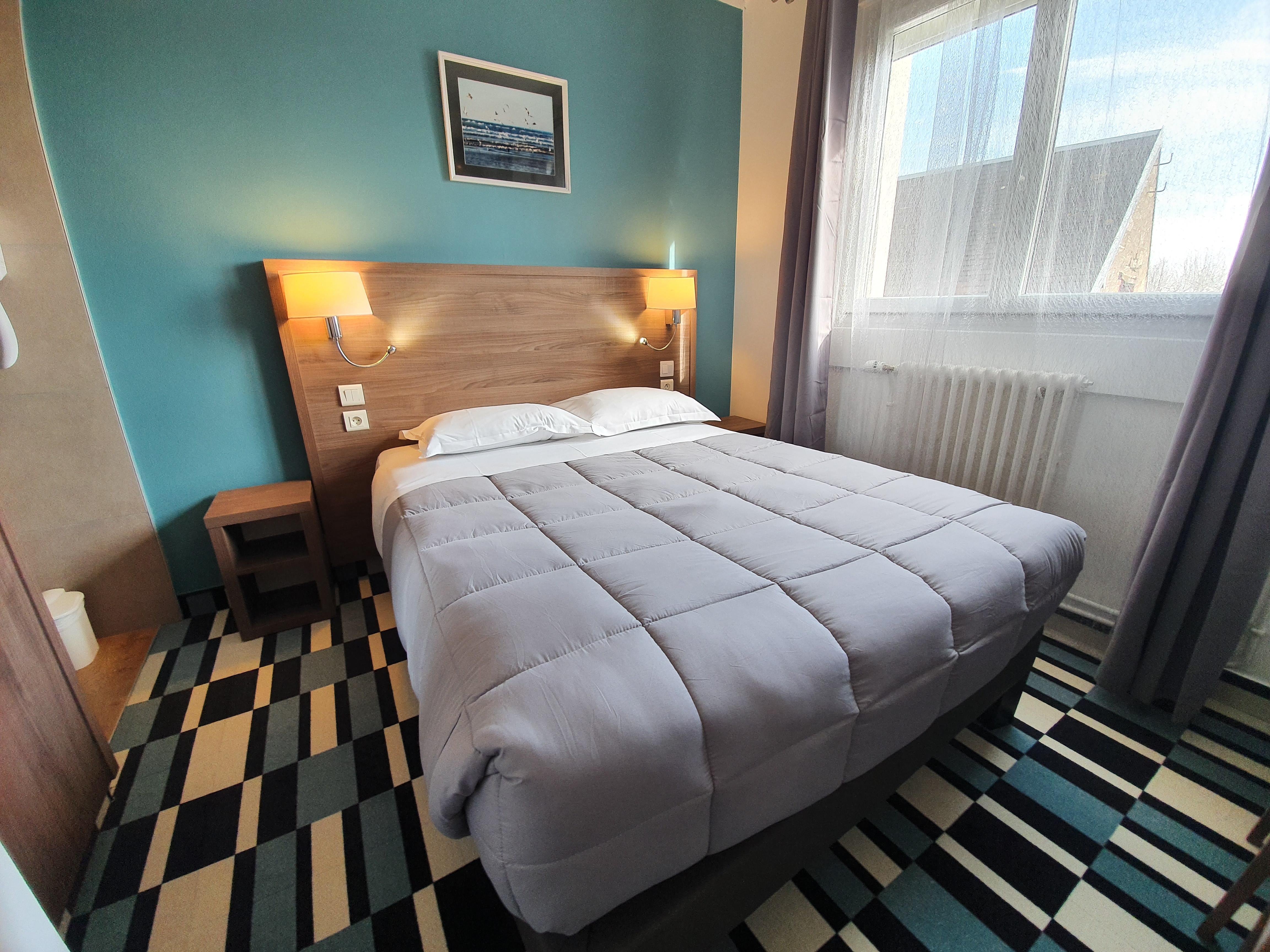 Hotel Les Pieux En Cotentin Exterior photo